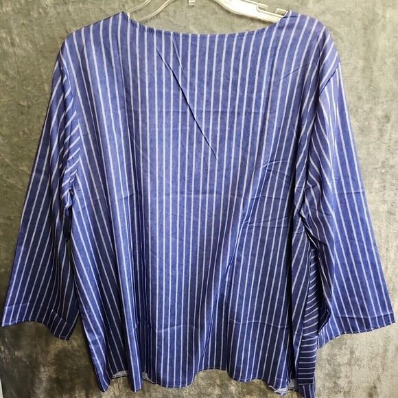 Unbranded Women's Top 5x Blue White Stripe pullover vneck blouse - Picture 6 of 9